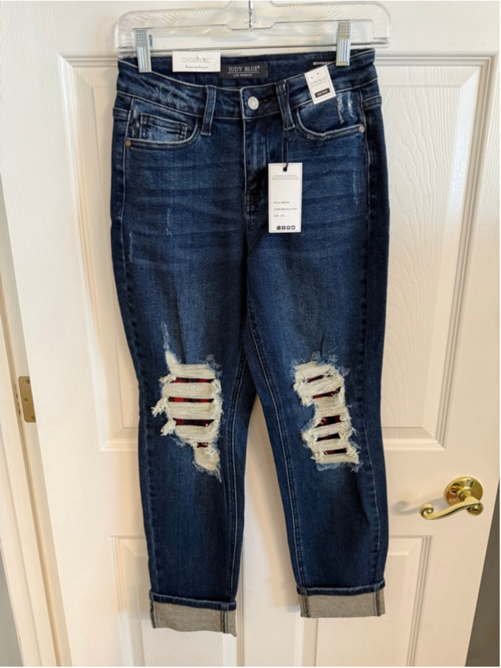 NWTs Judy Blue Mid-Rise Buffalo Plaid Patch Cuffed BF Jeans Style JB88706 SZ 1